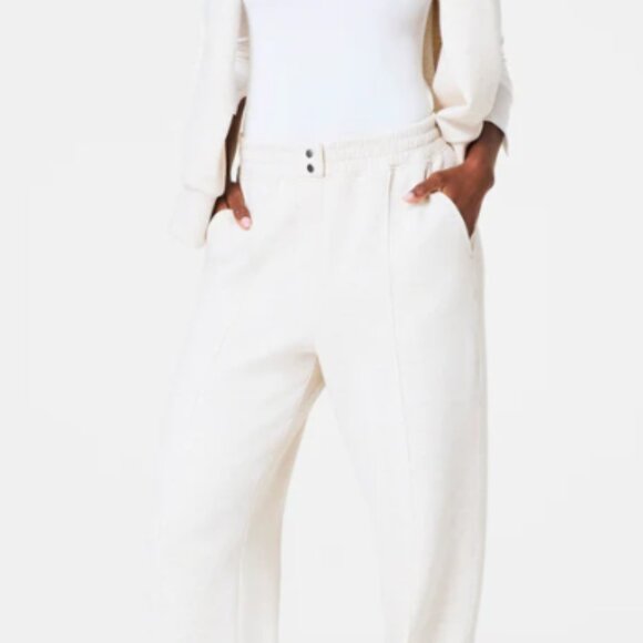 SPANX AirEssentials Brushed Straight Leg pant - nwt!  medium cream - Picture 1 of 7